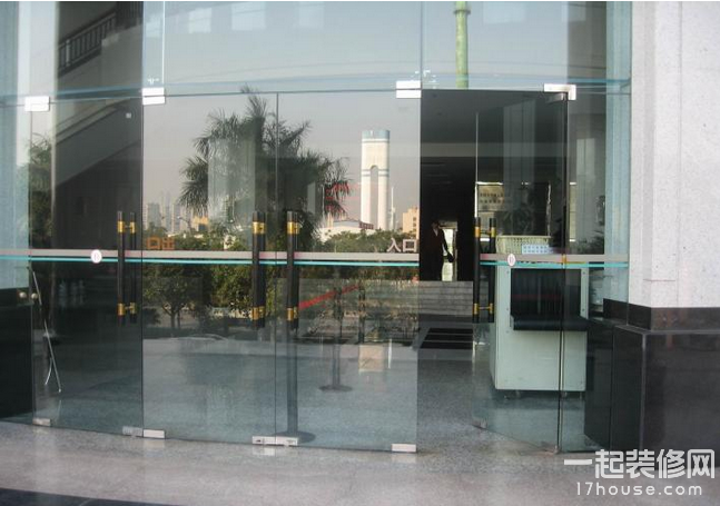 玻璃门安装方法 玻璃门安装注意事项 玻璃门安装方法 玻璃门安装注意事项